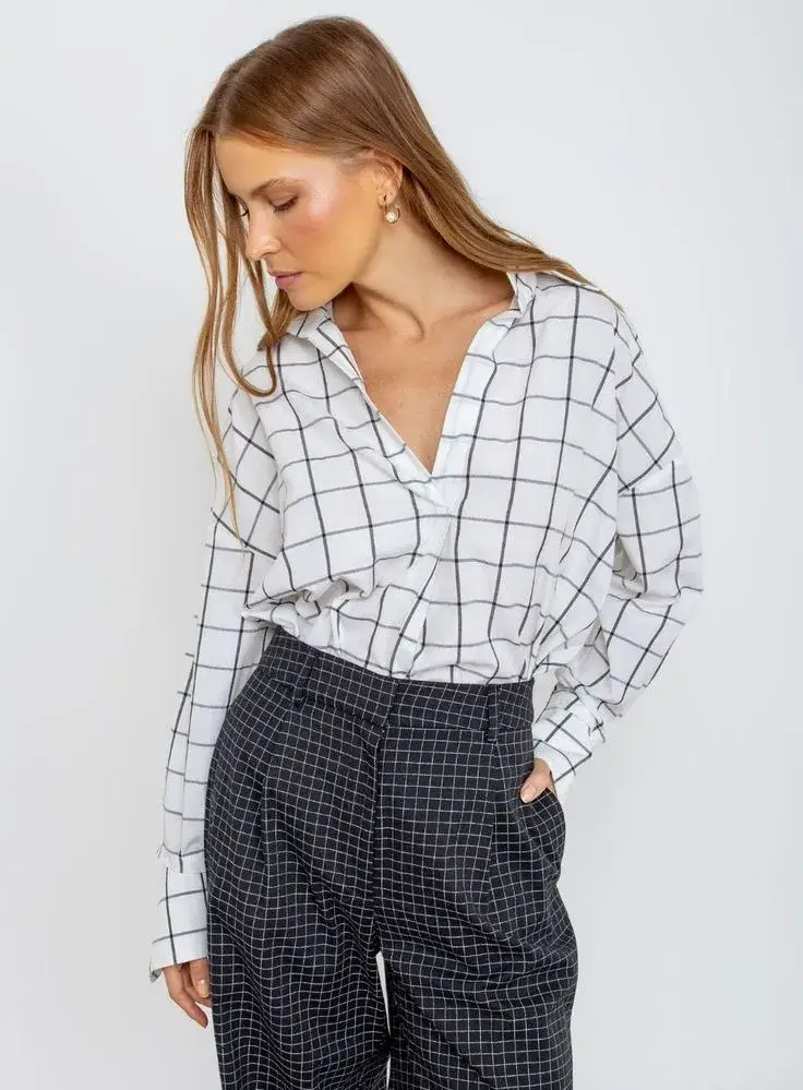 Camisa de Botão Listrada