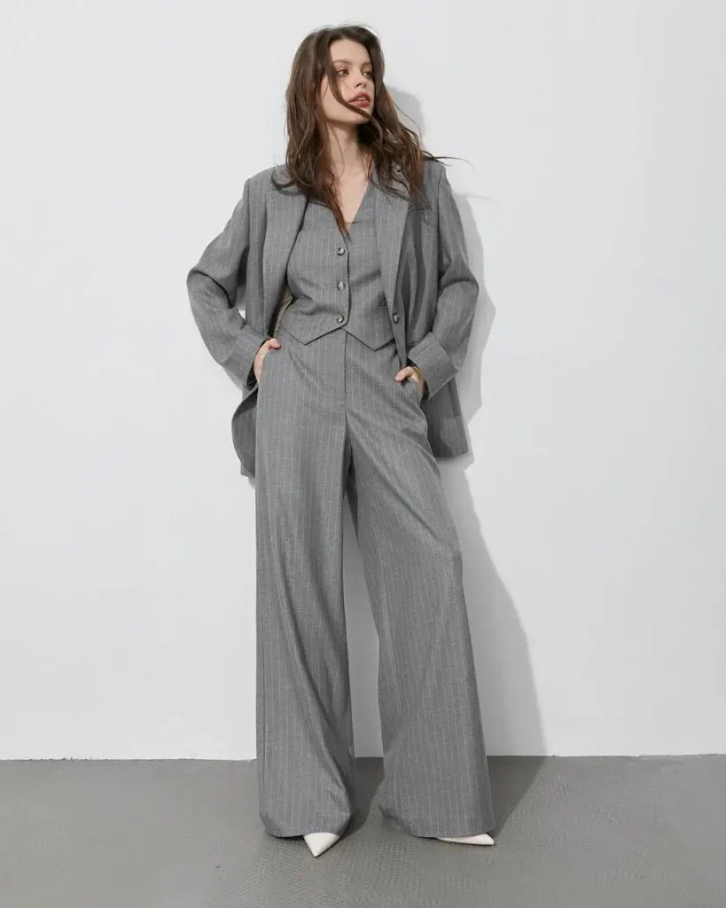 Conjunto Alfaiataria Monocromático Cinza