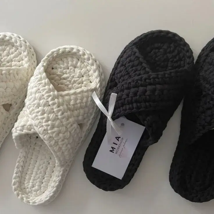 Papetes Crochet Azul e Branca