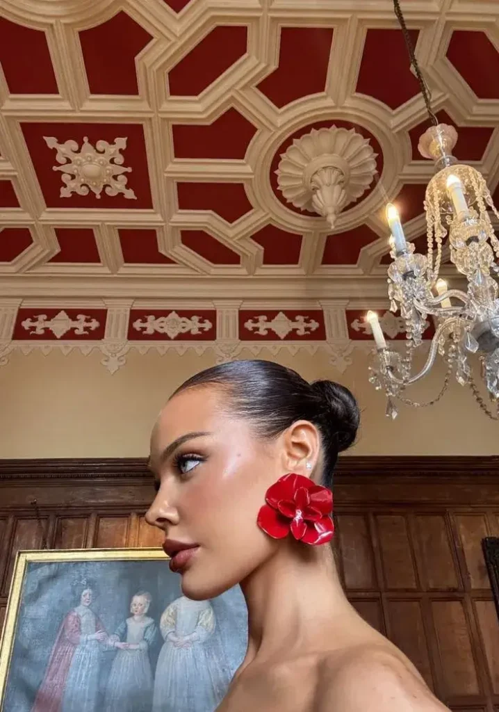 Brincão Statement Flor Vermelha