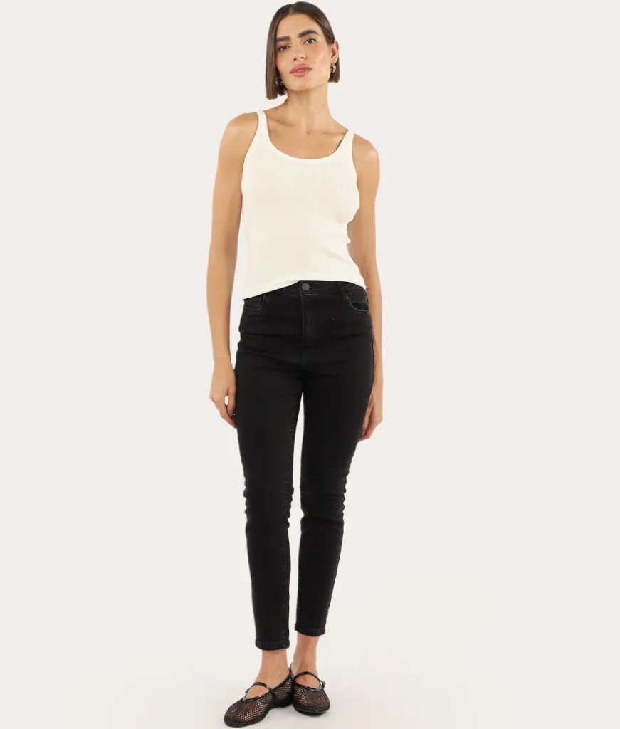 Calça black jeans feminina skinny com bolsos - Riachuelo