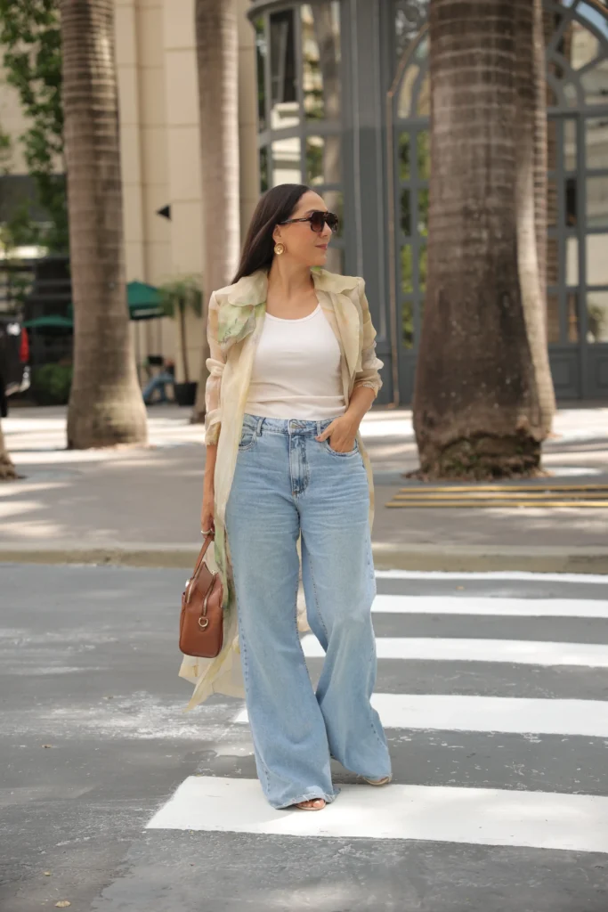 Camila Gaio - Look Jeans terceira peça