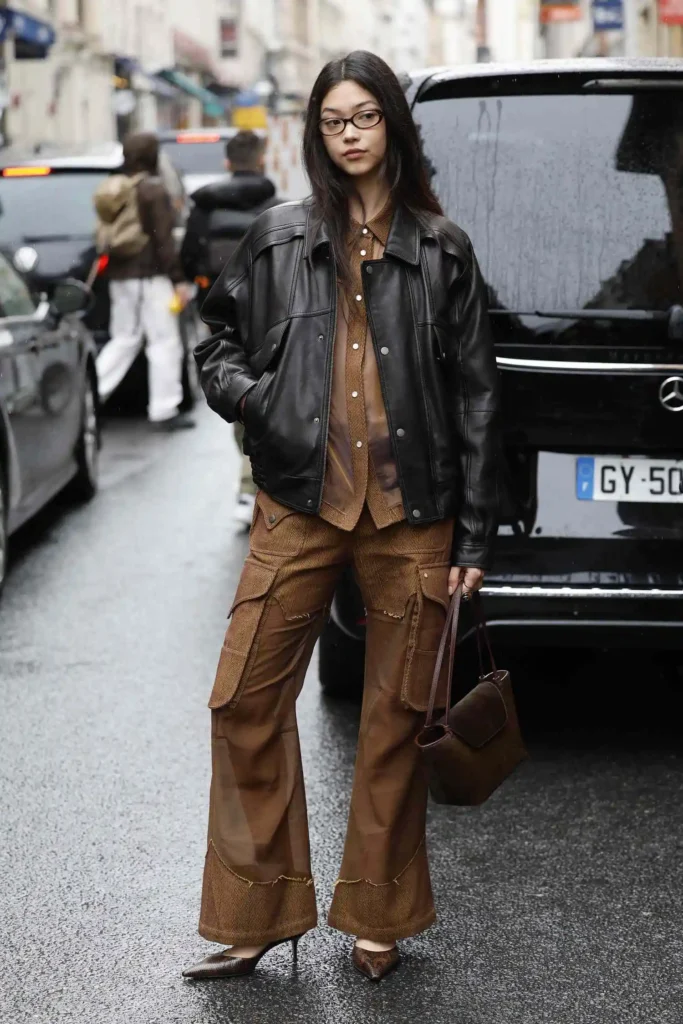 Jaqueta Oversized Preta com Conjunto Marrom