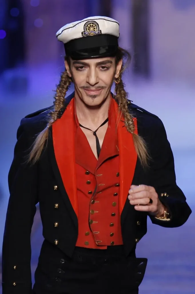 John-Galliano-Passarela