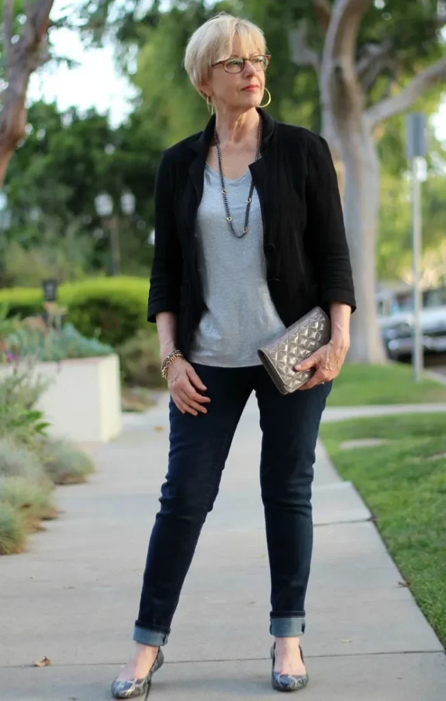 Look Casual Camisa Básica Jeans c Sapatilha