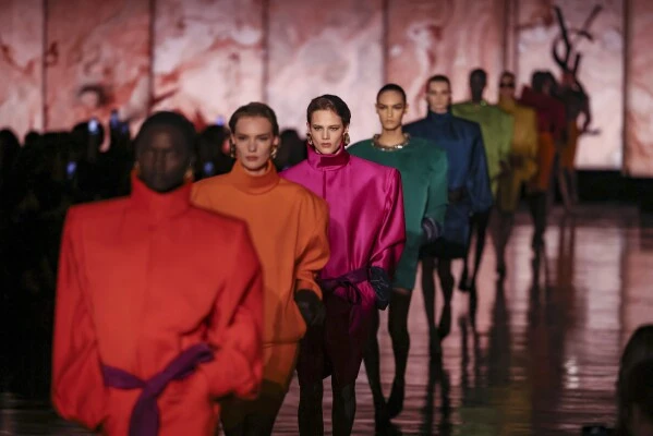 Outono-Inverno 2025-2026 da Saint Laurent