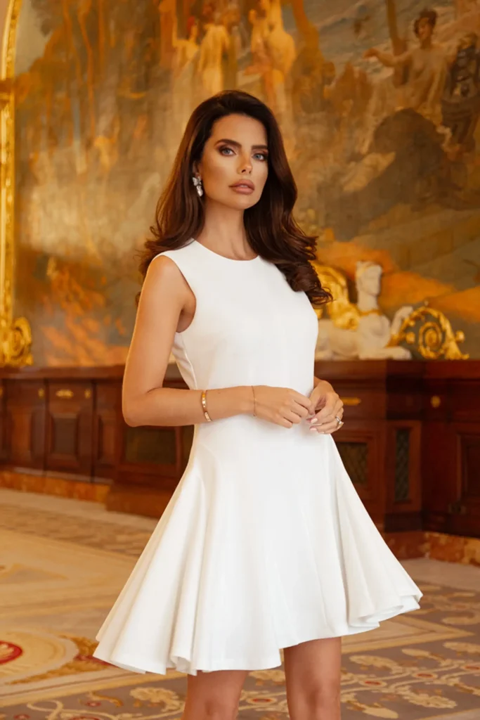 Vestido Acinturado Rodado Branco