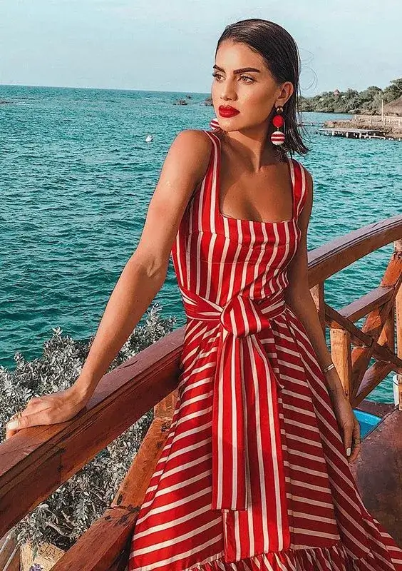 Vestido de Listras Vermelho e Branco