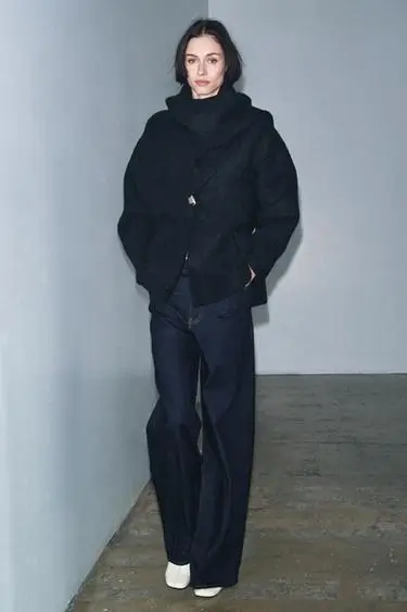 Wide Leg Escura CinturaBixa - Zara