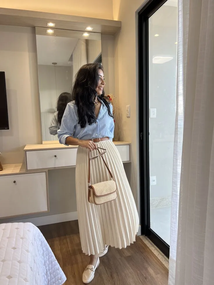 Saia Plissada com Mocassim