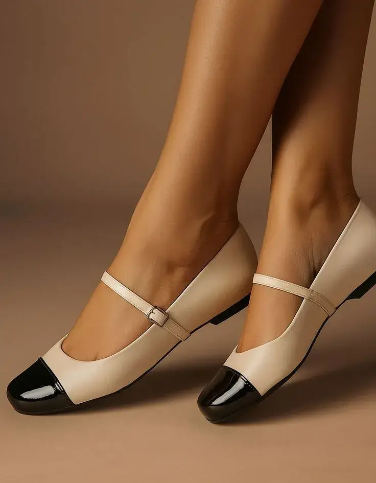 Sapatilha Bicolor Verniz