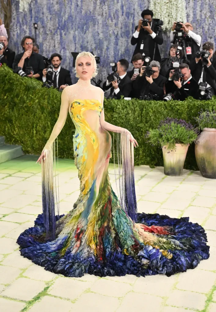 Emma Chamberlain - Met Gala 2026