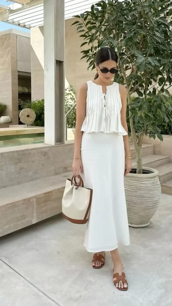 Rasteira e Saia Elegante