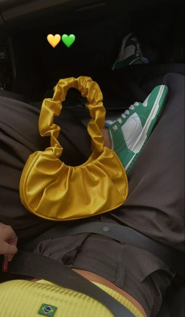 Bolsa e Tênis Verde Amarelo
