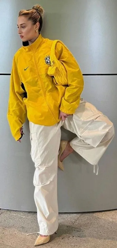 Jaqueta da Seleção com Calça e Scarpin
