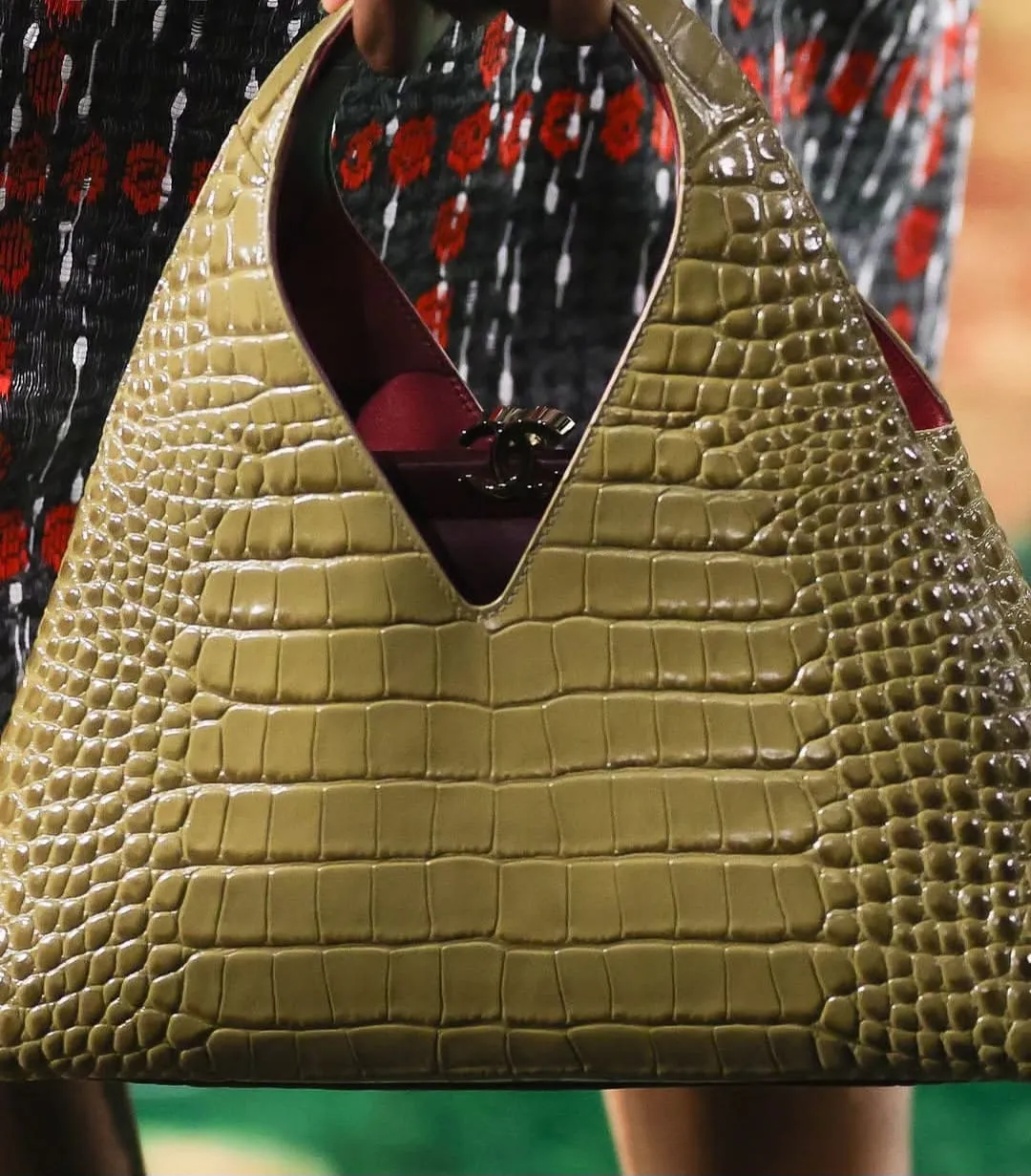 Bolsa Chanel Verde Textura Coleção Primavera-Verão 2027