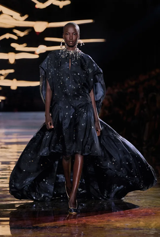 Modelo Desfile Chanel Primavera-Verão 2027