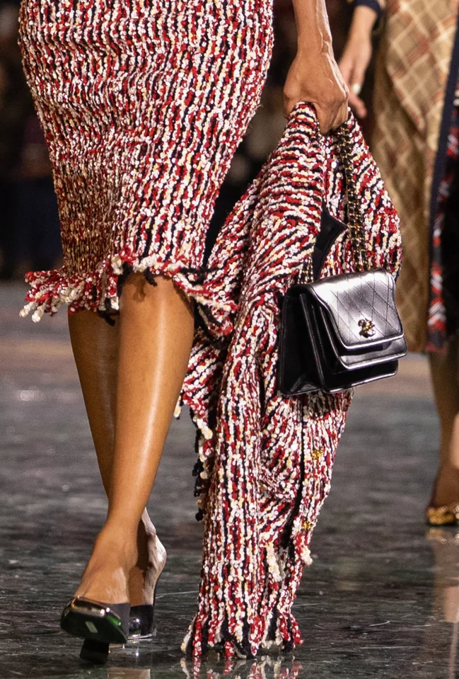 Zoom Bolsa Chanel Preta Textura
